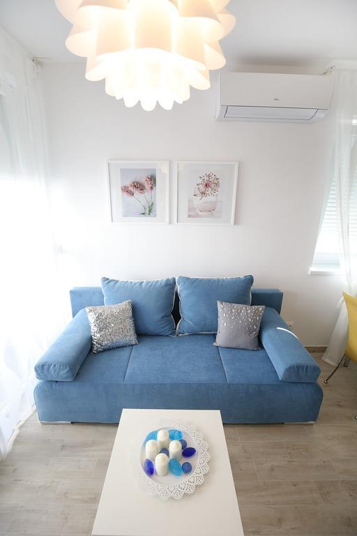 Apartment Flowers, Free Garage Parking Zadar Rum bild